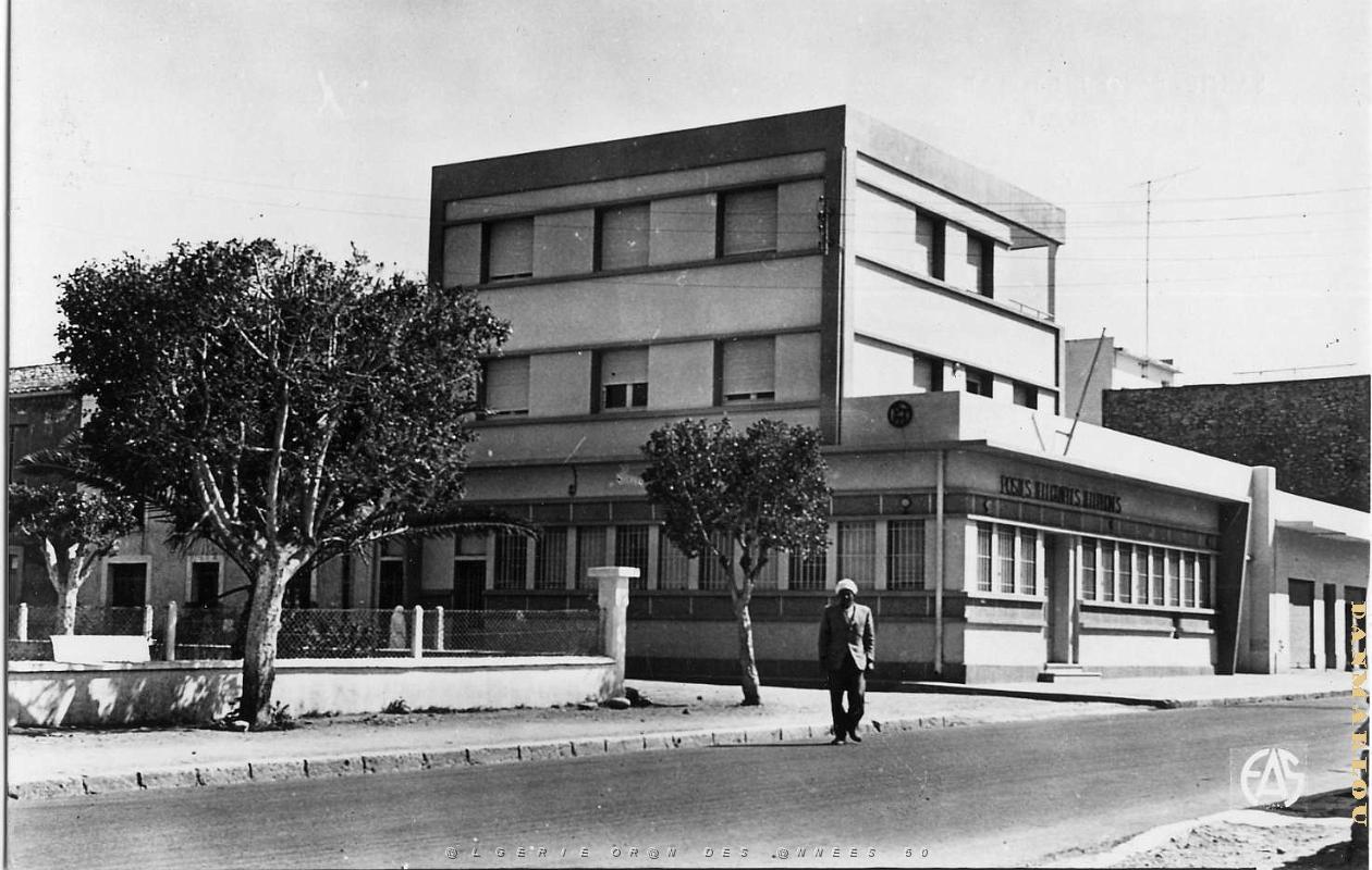 Sainte Barbe du Tlelat 505- La poste COLLECTION DES AMIS DE ND DE SANTA CRUZ.jpg